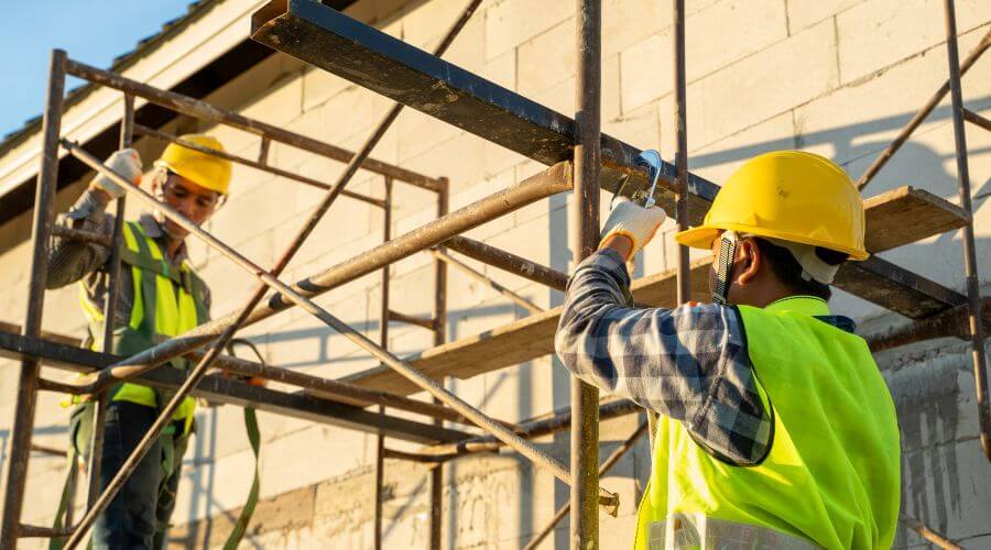Professional gutter cleaning in Troy, NC